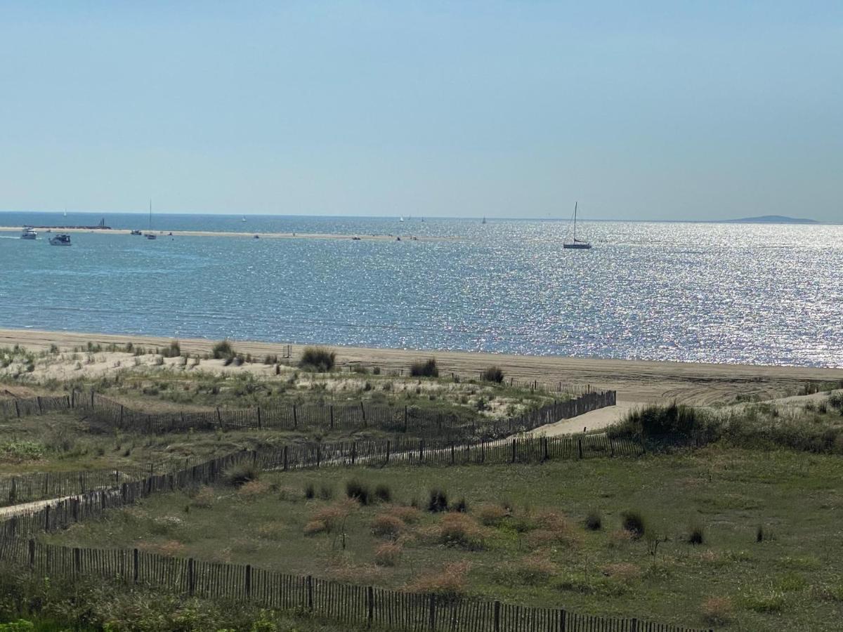 Studio Front De Mer Avec Vue Mer Panoramique ! Le Grau-du-Roi Dış mekan fotoğraf
